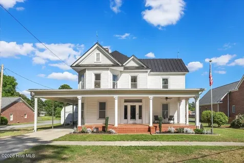 104 N Vance Street Fremont NC 27830