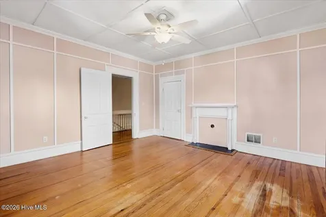 104 N Vance Street Fremont NC 27830