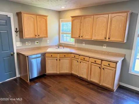 119 Mendover Drive Jacksonville NC 28546