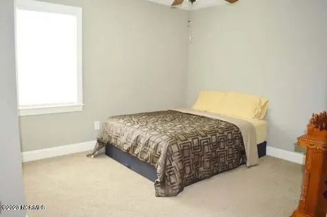 2020 Leighton Drive Greenville NC 27834