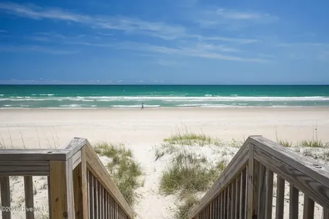 516 Ocean Drive North Topsail Beach NC 28460