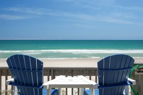 516 Ocean Drive North Topsail Beach NC 28460