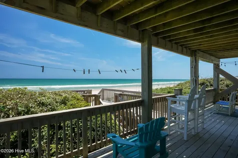 516 Ocean Drive North Topsail Beach NC 28460