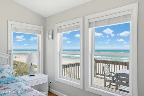 516 Ocean Drive North Topsail Beach NC 28460