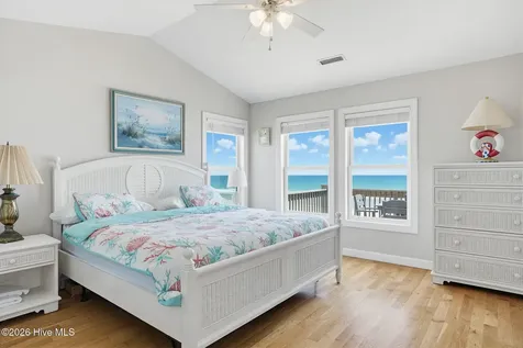 516 Ocean Drive North Topsail Beach NC 28460
