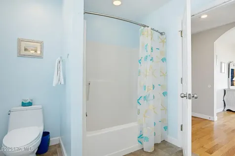 516 Ocean Drive North Topsail Beach NC 28460