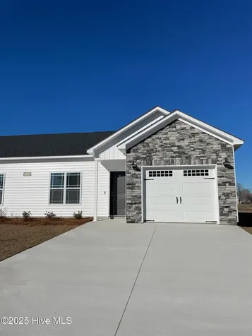 2308 Sweet Bay Drive Greenville NC 27834
