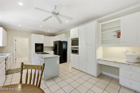 204 Firestone Court New Bern NC 28562