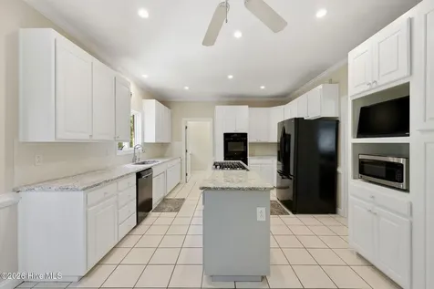 204 Firestone Court New Bern NC 28562