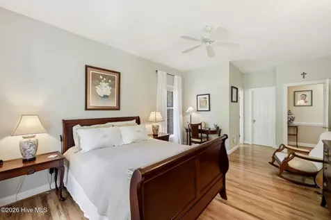 204 Firestone Court New Bern NC 28562