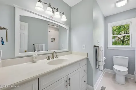 204 Firestone Court New Bern NC 28562