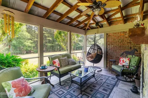 235 Griffin Lake Road Vass NC 28394