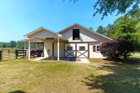 235 Griffin Lake Road Vass NC 28394