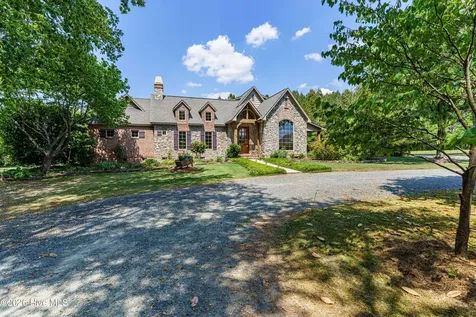 235 Griffin Lake Road Vass NC 28394