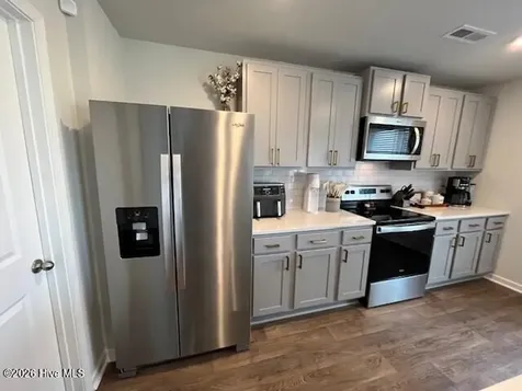 1182 King Eider Way Winnabow NC 28479