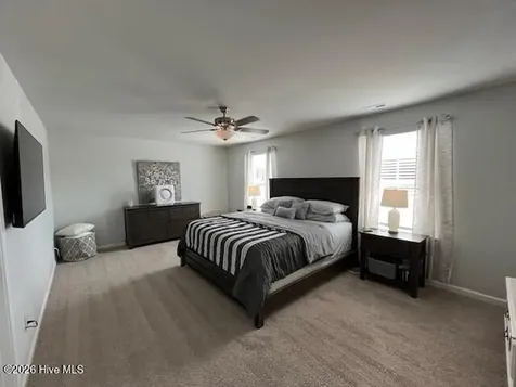 1182 King Eider Way Winnabow NC 28479
