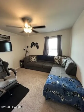 1182 King Eider Way Winnabow NC 28479