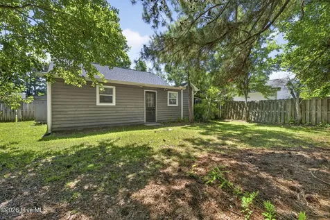 3900 Fawn Creek Drive Wilmington NC 28409