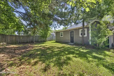 3900 Fawn Creek Drive Wilmington NC 28409