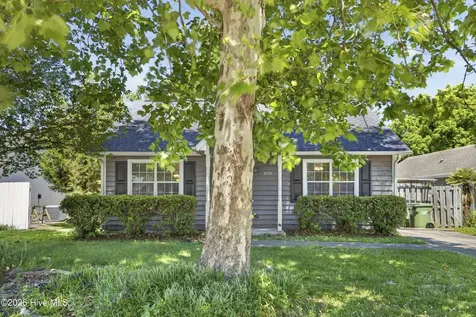 3900 Fawn Creek Drive Wilmington NC 28409