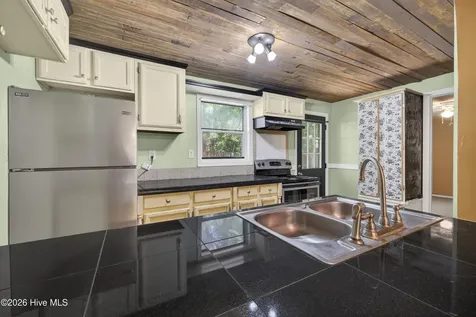 3900 Fawn Creek Drive Wilmington NC 28409
