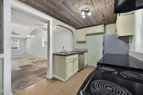 3900 Fawn Creek Drive Wilmington NC 28409
