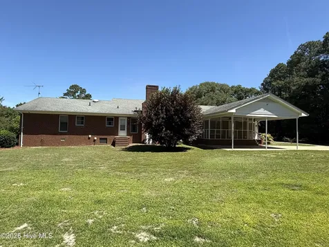 1565 Friendship Church Road Faison NC 28341