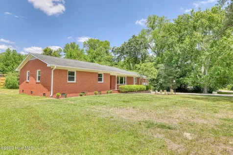 13 Holland Drive Castle Hayne NC 28429