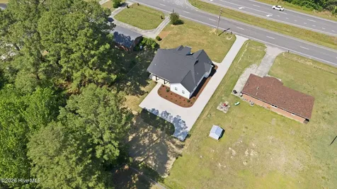 2212 M L King Jr Parkway SE Wilson NC 27893