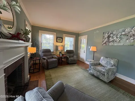 310 E 12th Street Washington NC 27889