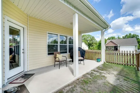 132 Lacarol Street Rose Hill NC 28458