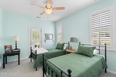 1016 Captain Adkins Drive SE Southport NC 28461