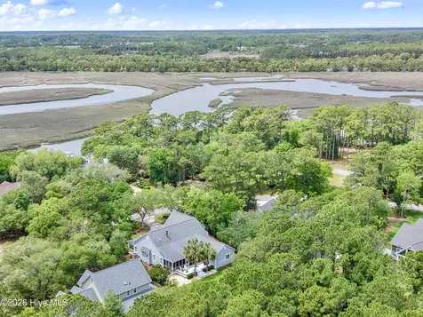1016 Captain Adkins Drive SE Southport NC 28461