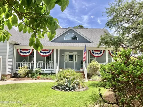 1016 Captain Adkins Drive SE Southport NC 28461
