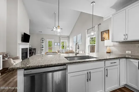 303 Red Cedar Drive Sneads Ferry NC 28460