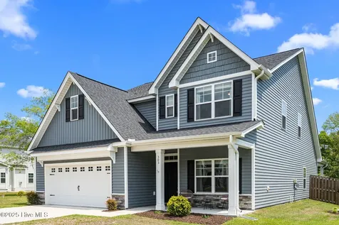303 Red Cedar Drive Sneads Ferry NC 28460