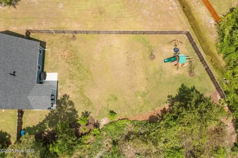 303 Red Cedar Drive Sneads Ferry NC 28460
