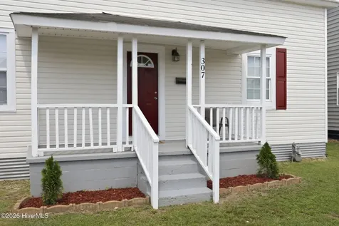 307 S Mcdaniel Street Kinston NC 28501