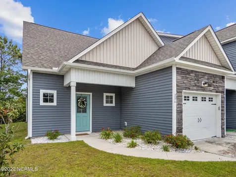 206 N Stingray Lane Sneads Ferry NC 28460