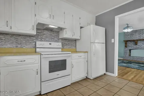 1207 N Topsail Drive Surf City NC 28445