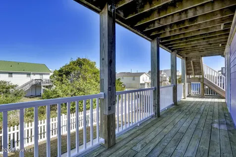 1207 N Topsail Drive Surf City NC 28445