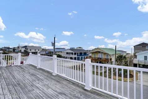 1207 N Topsail Drive Surf City NC 28445