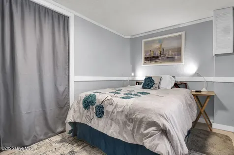 1207 N Topsail Drive Surf City NC 28445