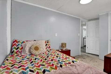 1207 N Topsail Drive Surf City NC 28445
