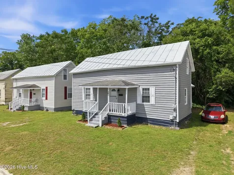 305 S Mcdaniel Street Kinston NC 28501