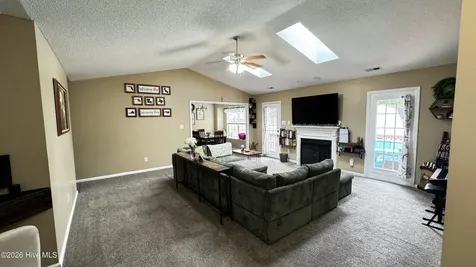 95 Pollard Drive Jacksonville NC 28540
