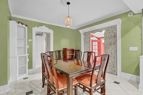 4911 Oleander Drive Wilmington NC 28403
