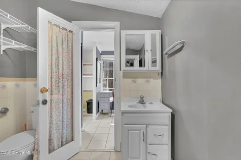 4911 Oleander Drive Wilmington NC 28403