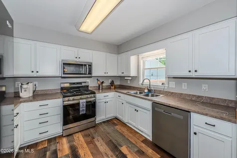 548 Deer Run Road New Bern NC 28562