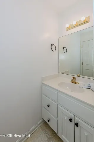 548 Deer Run Road New Bern NC 28562